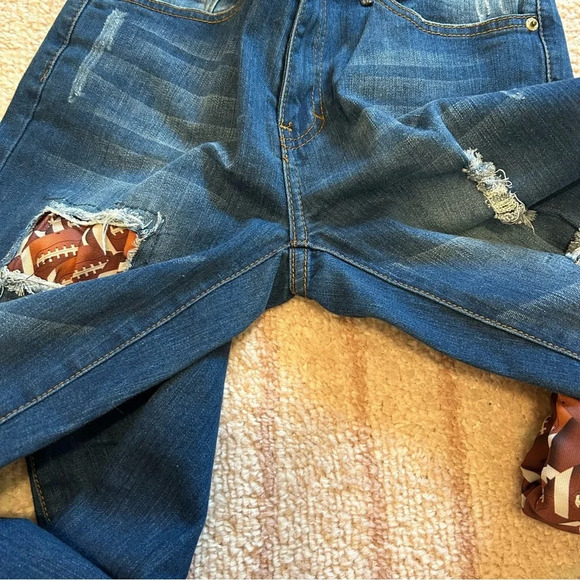 Lucky and Blessed Denim Jeans With Football Patches Size 6 Super Bowl Game Day - Picture 10 of 14